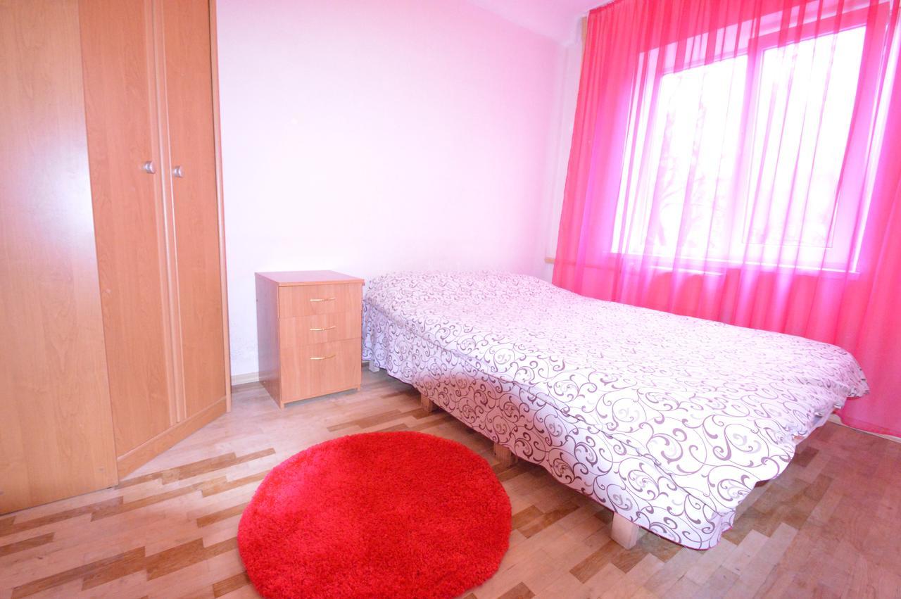 Guest House Otradny For 3 Rooms 基輔 外观 照片